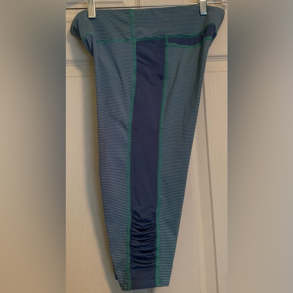 Carve Designs UPF Protection Capris Swim Yoga
